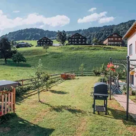 Rosenhaus 1 アパート